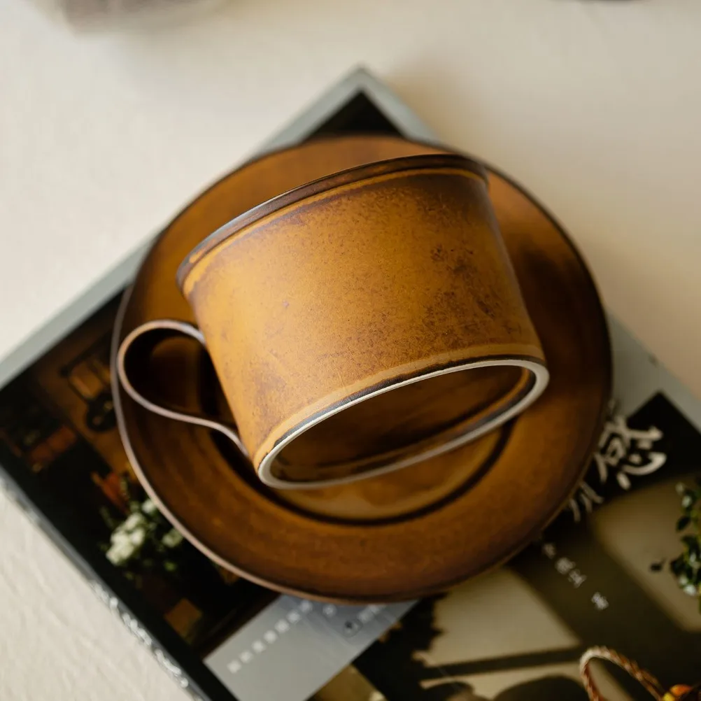 Conjunto de xícara e prato de  - Japanese Pottery avaliação e preço